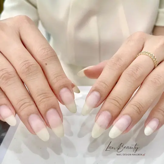 Đắp gel gôm móng thật 